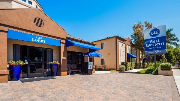 Best Western Royal Palace Inn & Suites image 1